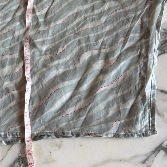 Reistor The Beach to Bar Gray Zebra Striped Maxi Dress Size M/L - Picture 11 of 12